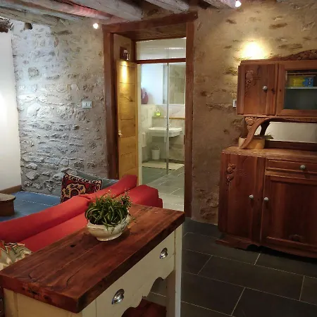 Le Du Manoir Delarue *